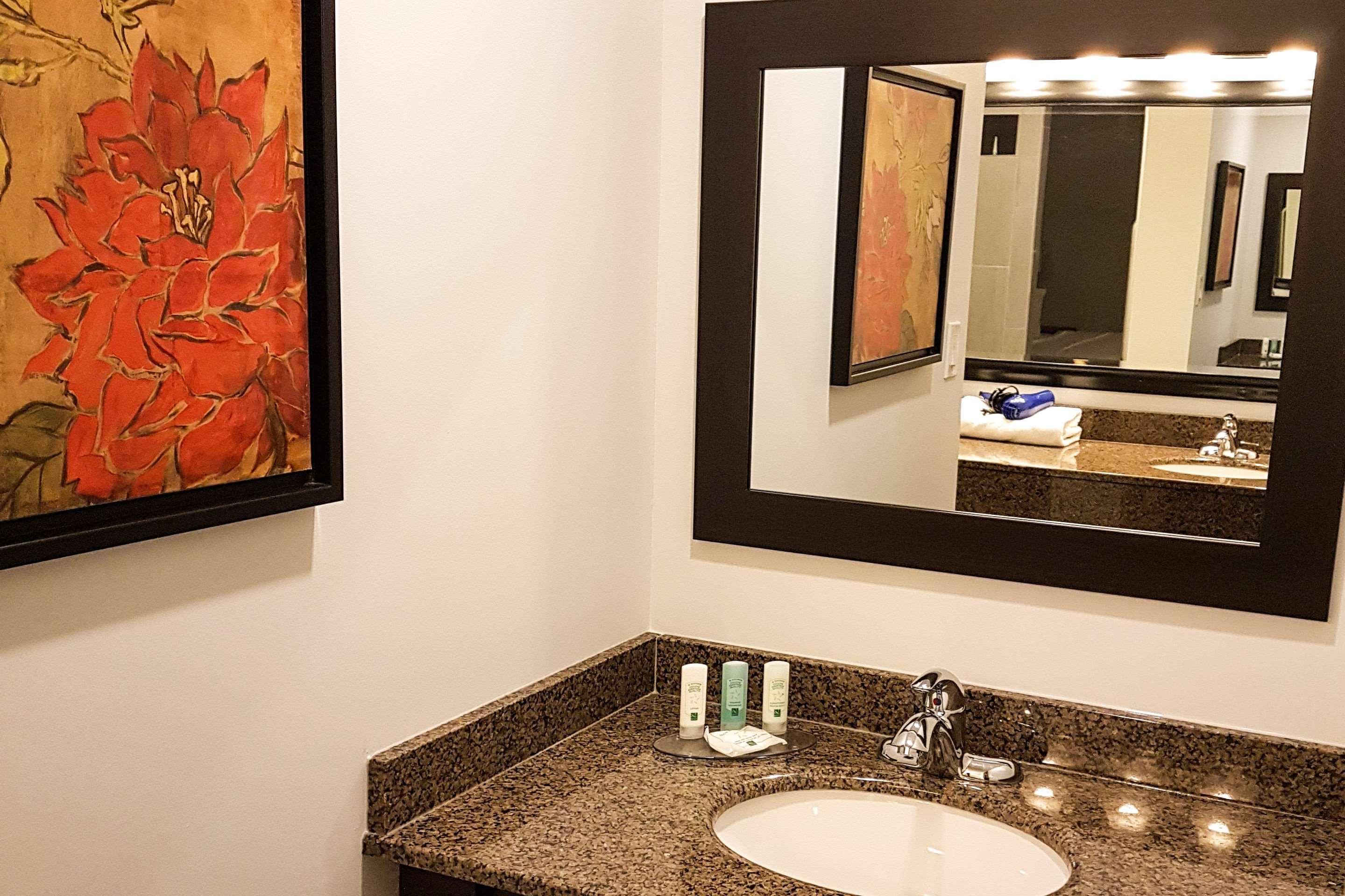 Quality Inn West Эдмонтон Экстерьер фото