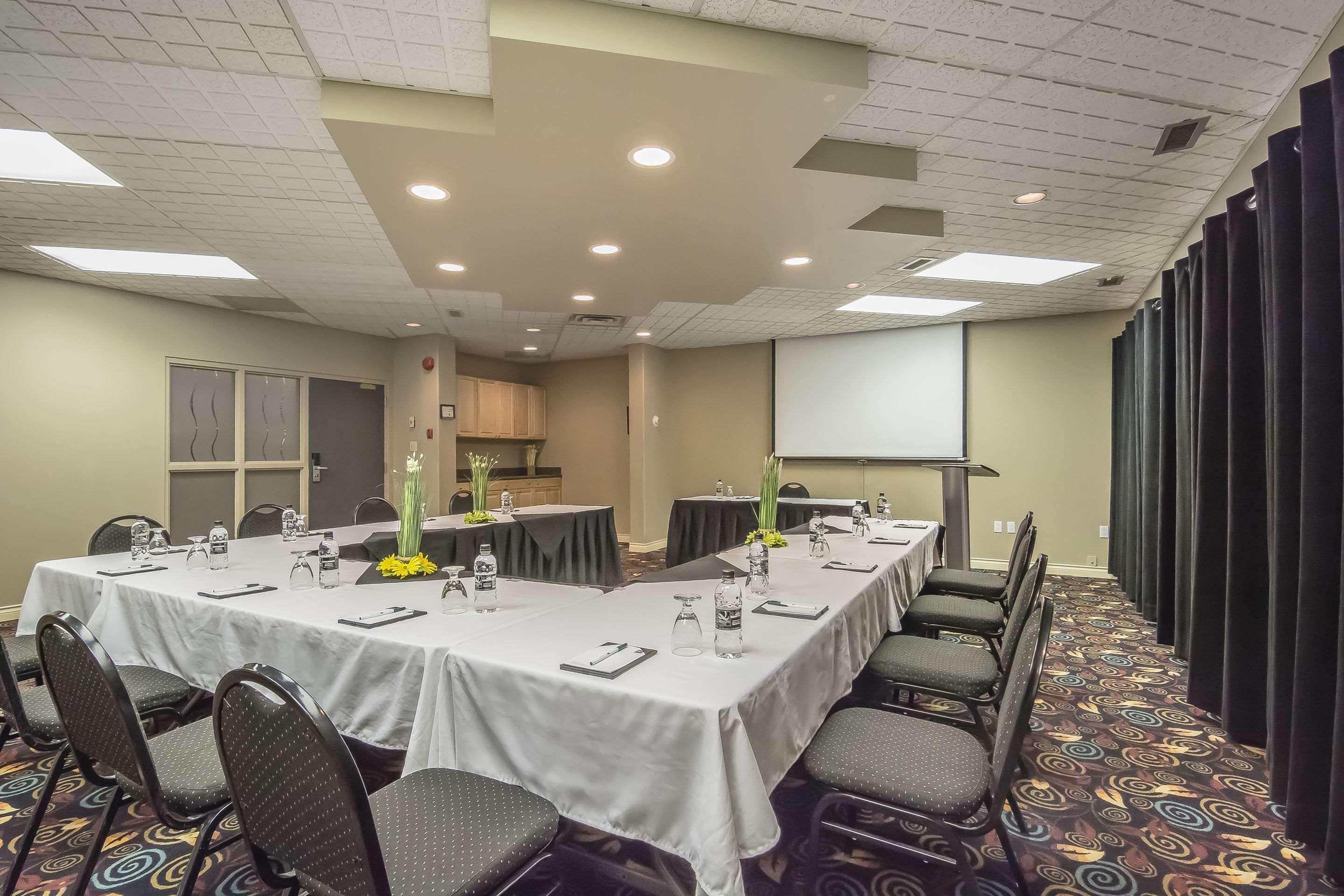 Quality Inn West Эдмонтон Экстерьер фото